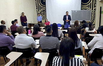Directivos, administrativos y docentes de UNIMAYOR, preparados para el I semestre del año 2020.