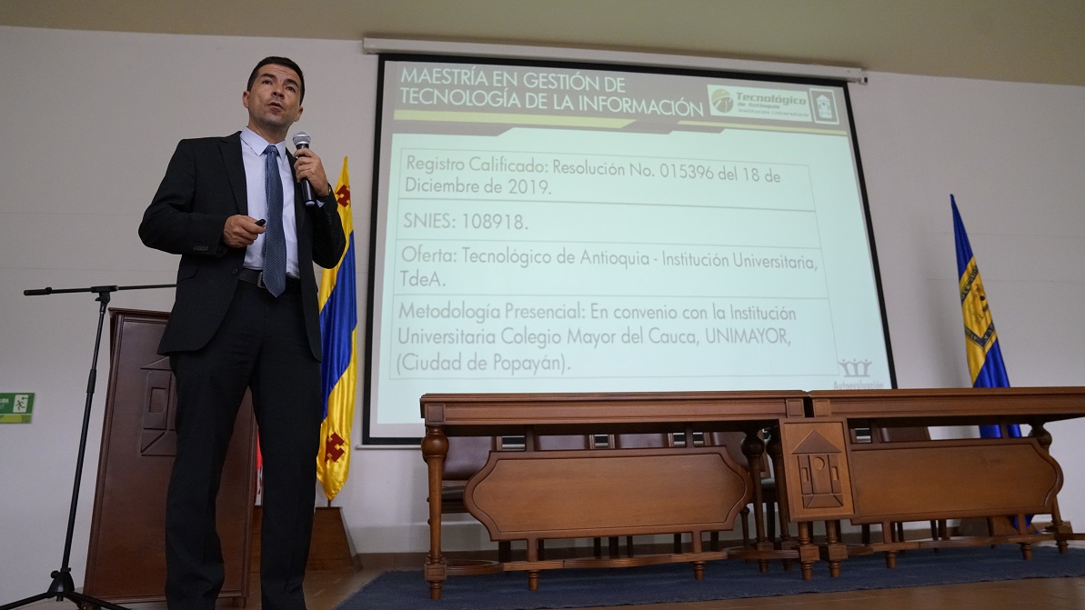 Lanzamiento Maestria 02