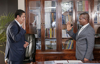 UNIMAYOR Posesiona al Mg. Héctor Sánchez Collazos, como Rector 2020-2024.
