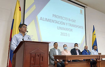 UNIMAYOR entrega a estudiantes subsidio para Alimentación y Transporte, (B+ EAT).