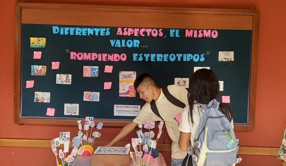 Rompiendo Estereotipos 02