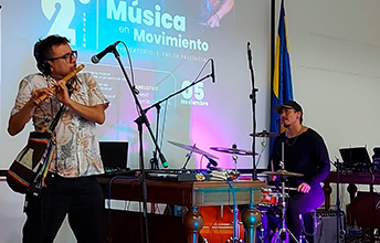 UNIMAYOR promueve la creatividad y la autogestión artística con el taller ‘Música en Movimiento’.