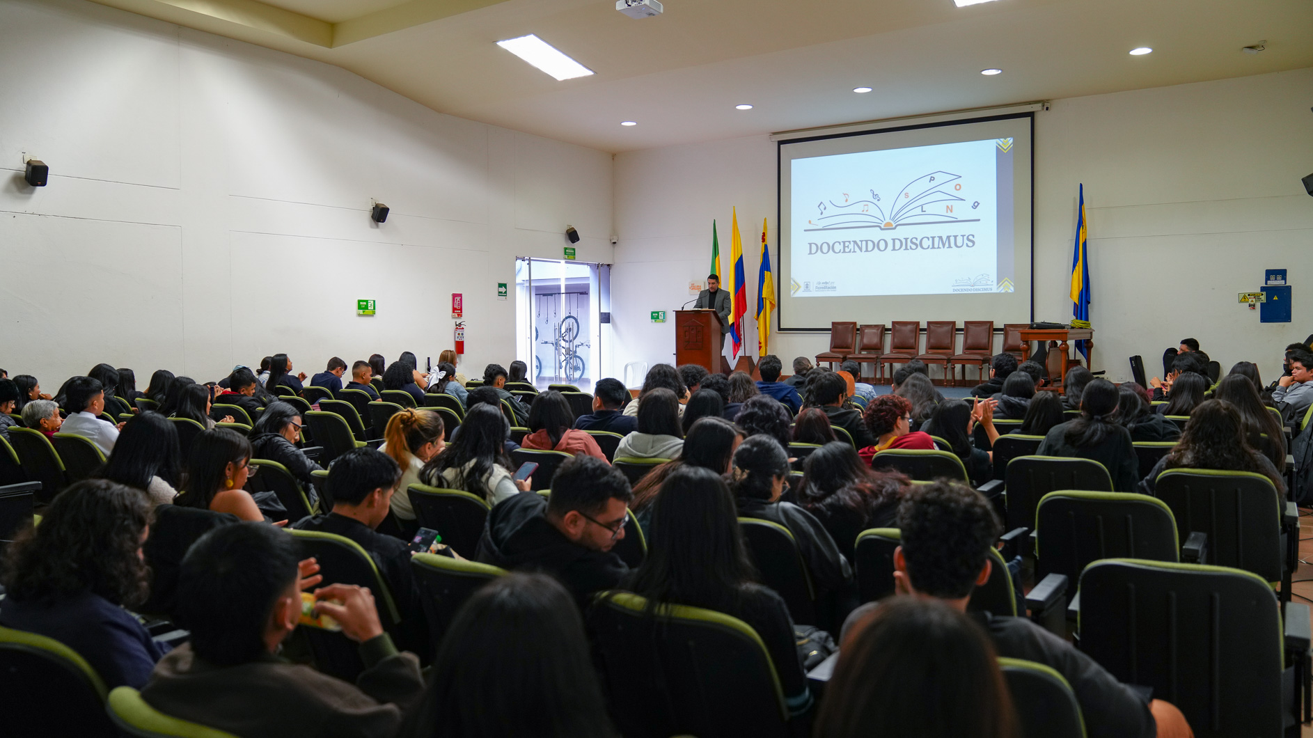 Docendo Discimus 01